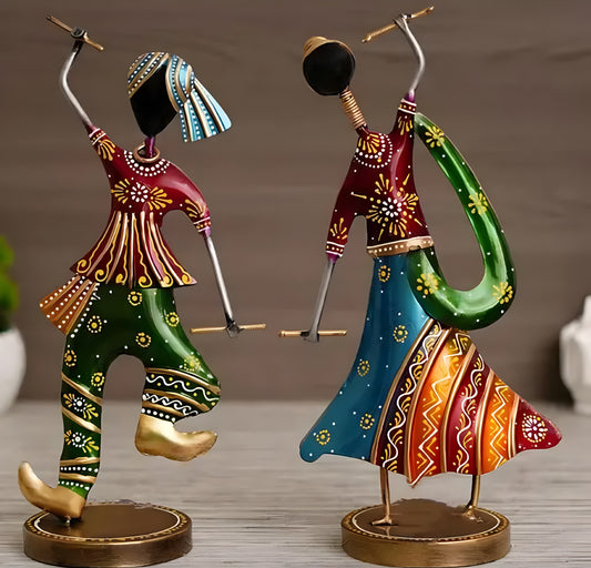 PUNJAB FUSION Handicrafy Folk Fusion Dandiya Couple Metal Showpiece - ᴘᴜɴᴊᴀʙ ꜰᴜꜱɪᴏɴ